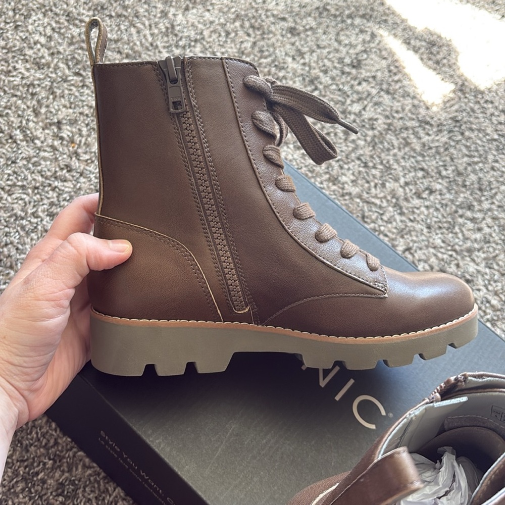 Vionic Chocolate Lace-Up Combat Boots - Picture 5 of 12